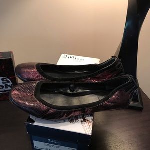 Cole Haan Flats Metallic Pinot Snakeskin Size 10.5